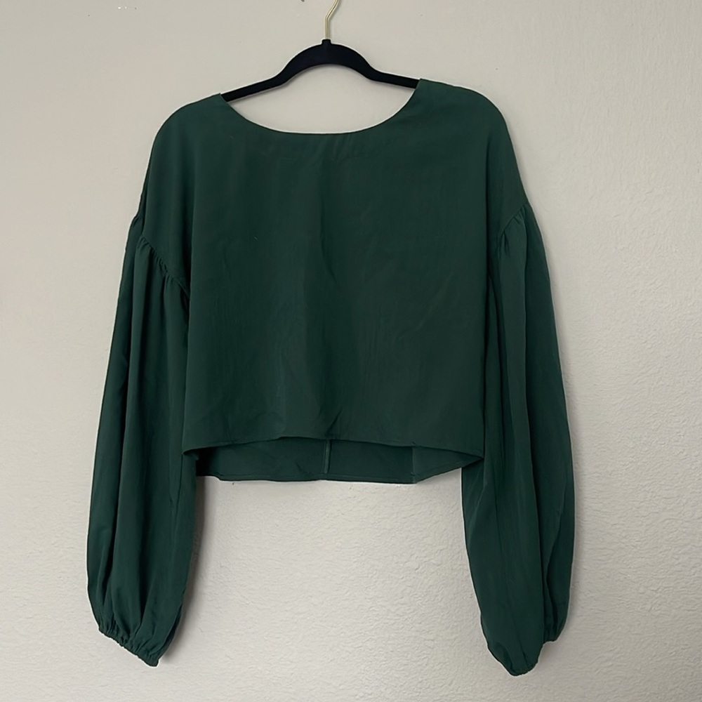 Blu Pepper - Green cropped top with loose sleeves